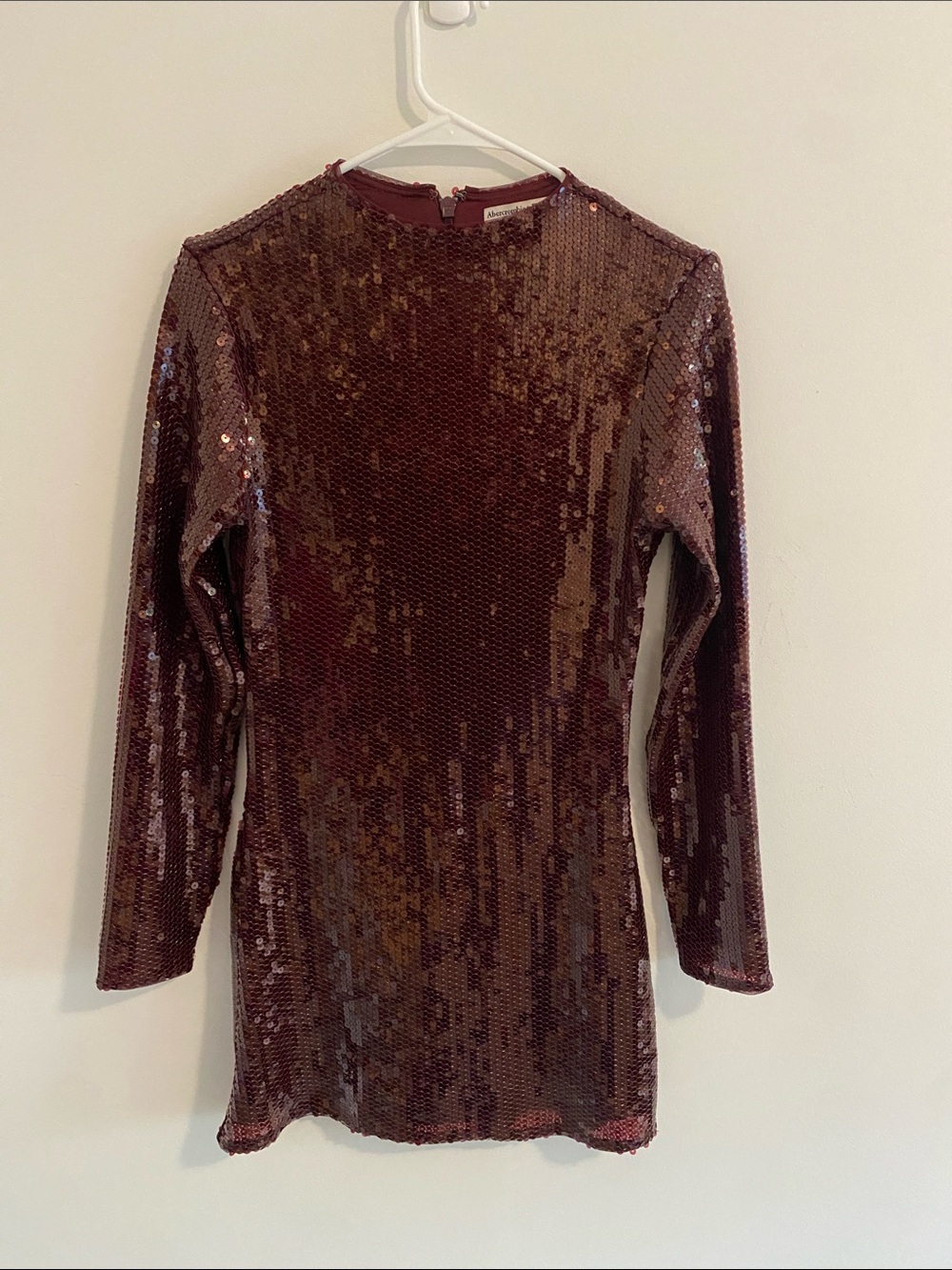 Abercrombie & Fitch The Paloma Sequin Dress Maroon Cocktail Sparkly Sz SMALL